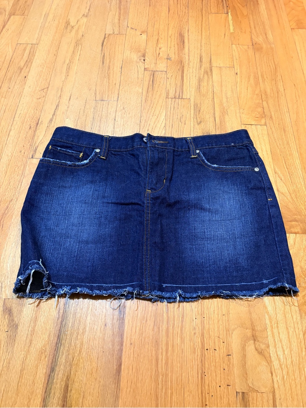 Old Navy Authentic Ultra Low Rise Denim Mini Skirt – Size 8